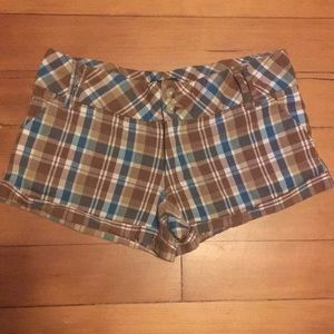 Passport Plaid Shorts